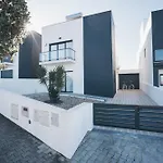 Villa Bela Vista With Sea View, Jacuzzi And Private Pool