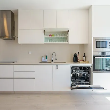 Bela Vista With Sea View, Jacuzzi And Private Pool Lourinhã