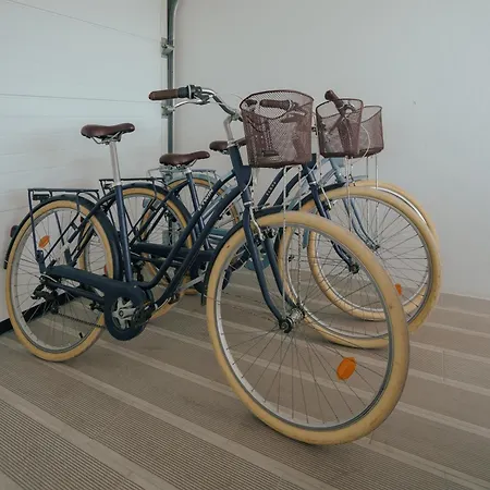 Bela Vista With Sea View, Jacuzzi And Private Pool Villa